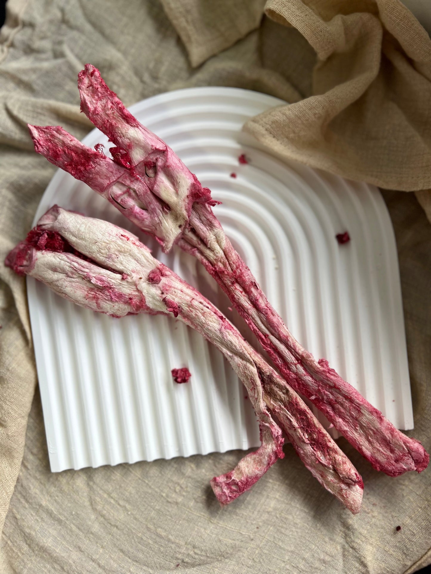 Cranberry & Strawberry Beef Tendon